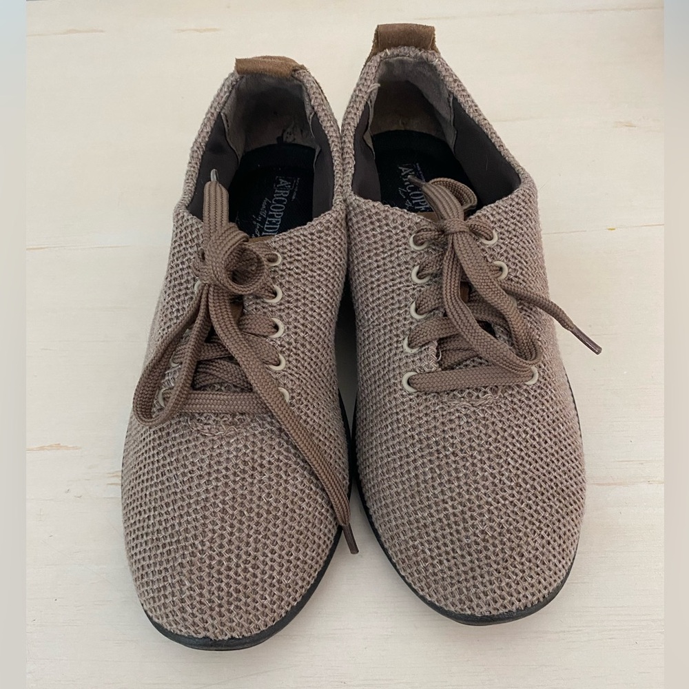 Arcopedico Brown Knit Shoes
